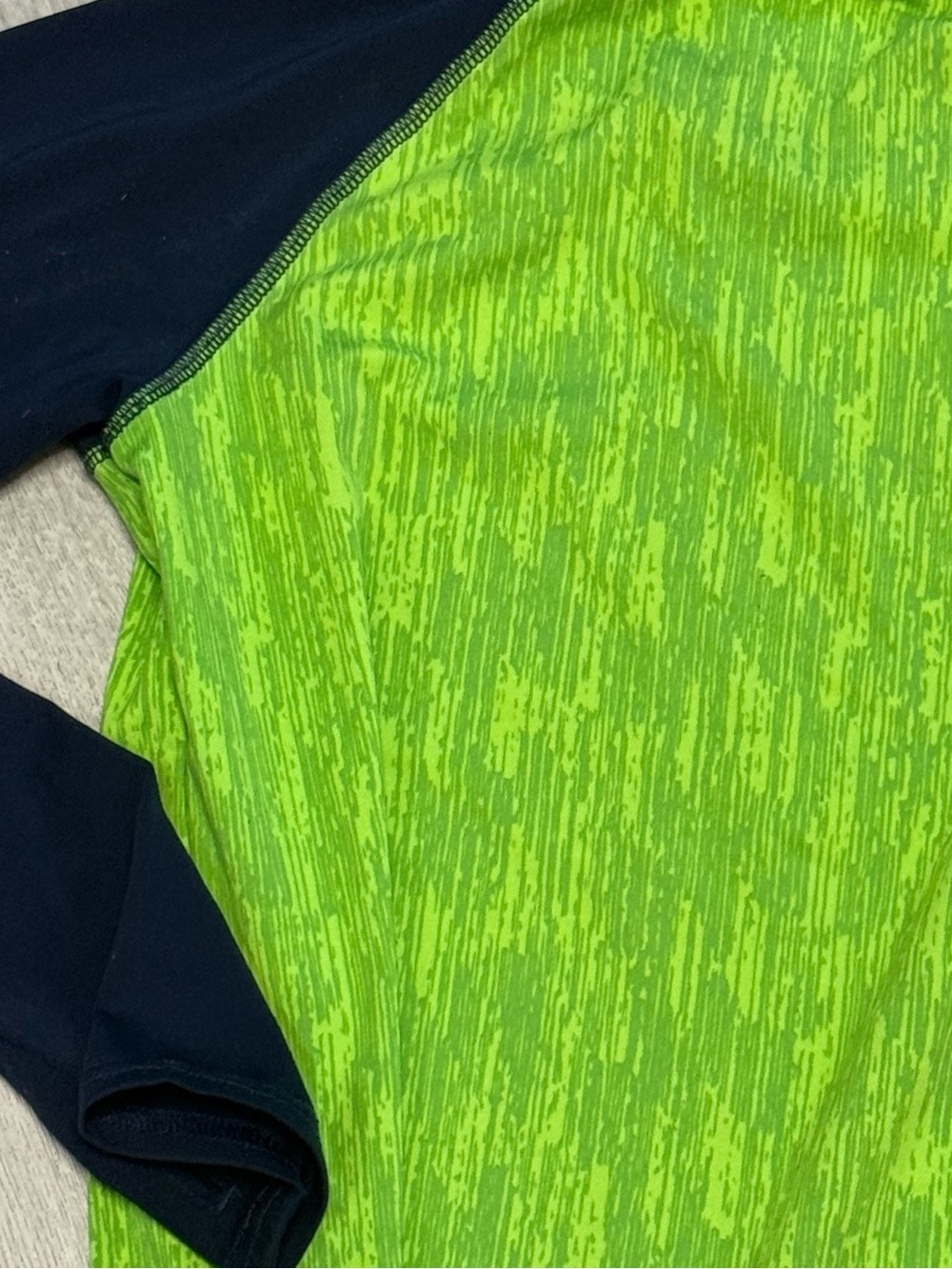 Columbia Omni-Shade Sun Protection Make Waves Green & Blue - Picture 7 of 8